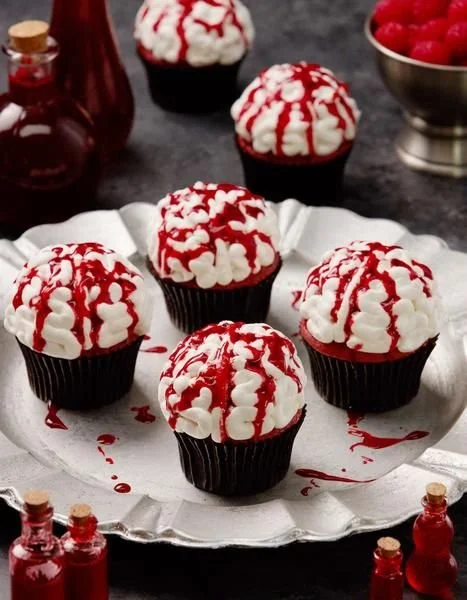 Delicious brain-shaped cupcakes decorated for Halloween party